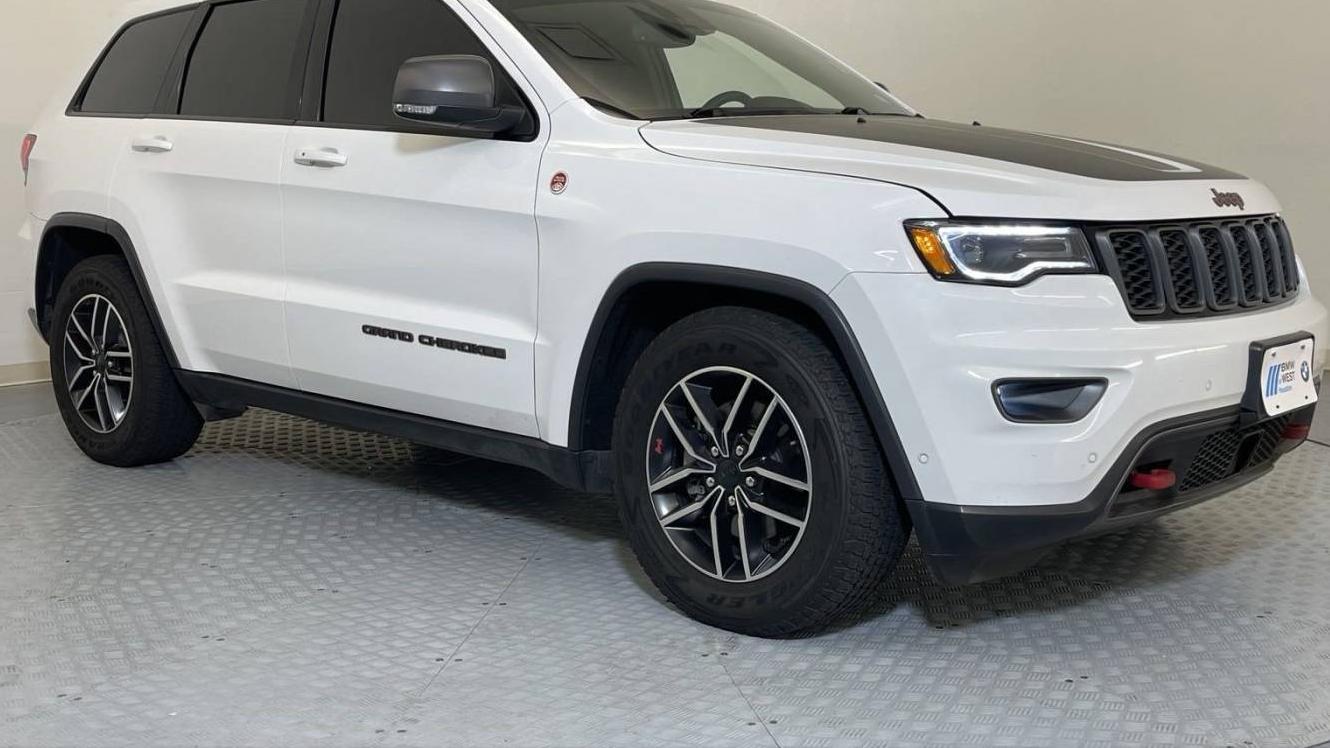 JEEP GRAND CHEROKEE 2019 1C4RJFLG3KC558541 image